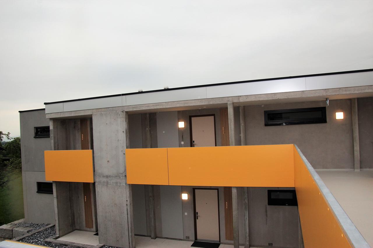 Wohnmotel - Hinterforst Altstatten Exterior photo