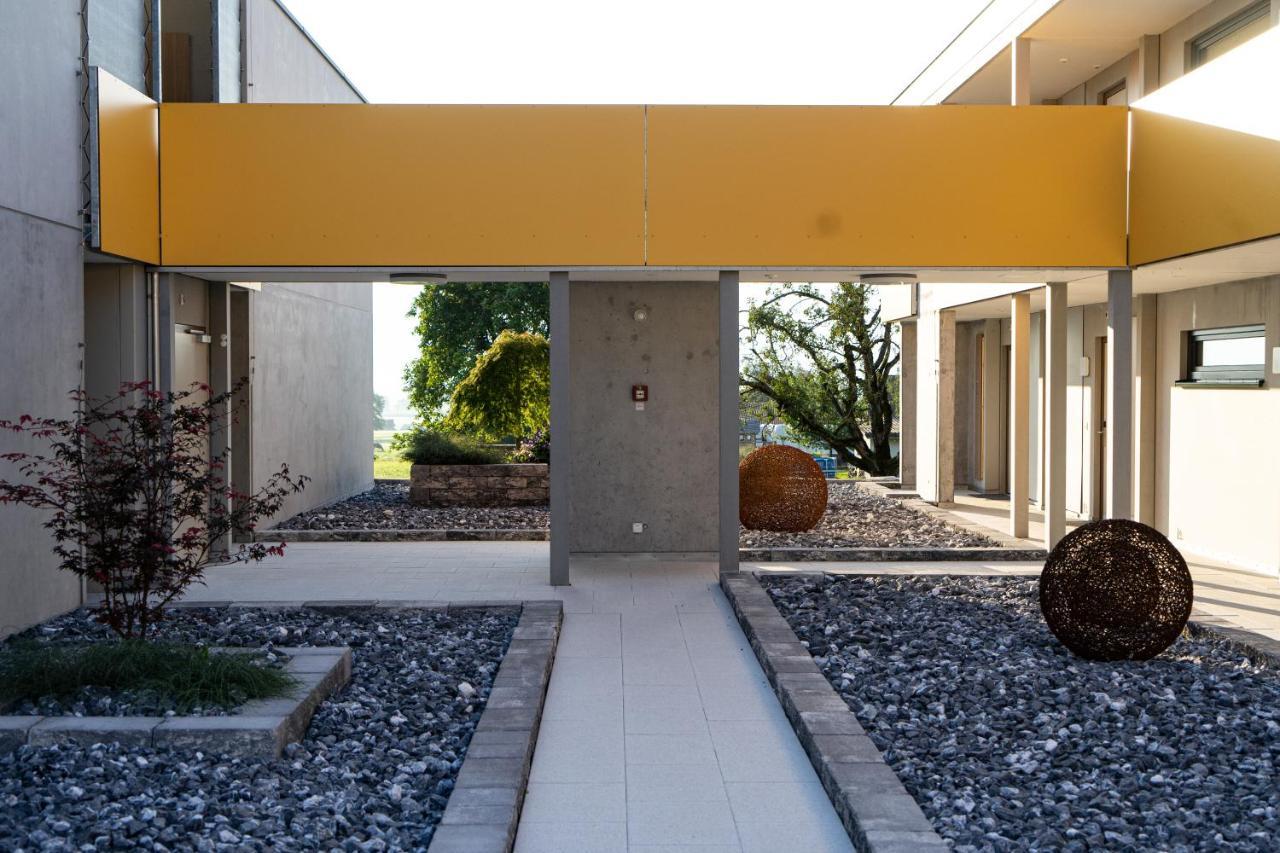Wohnmotel - Hinterforst Altstatten Exterior photo